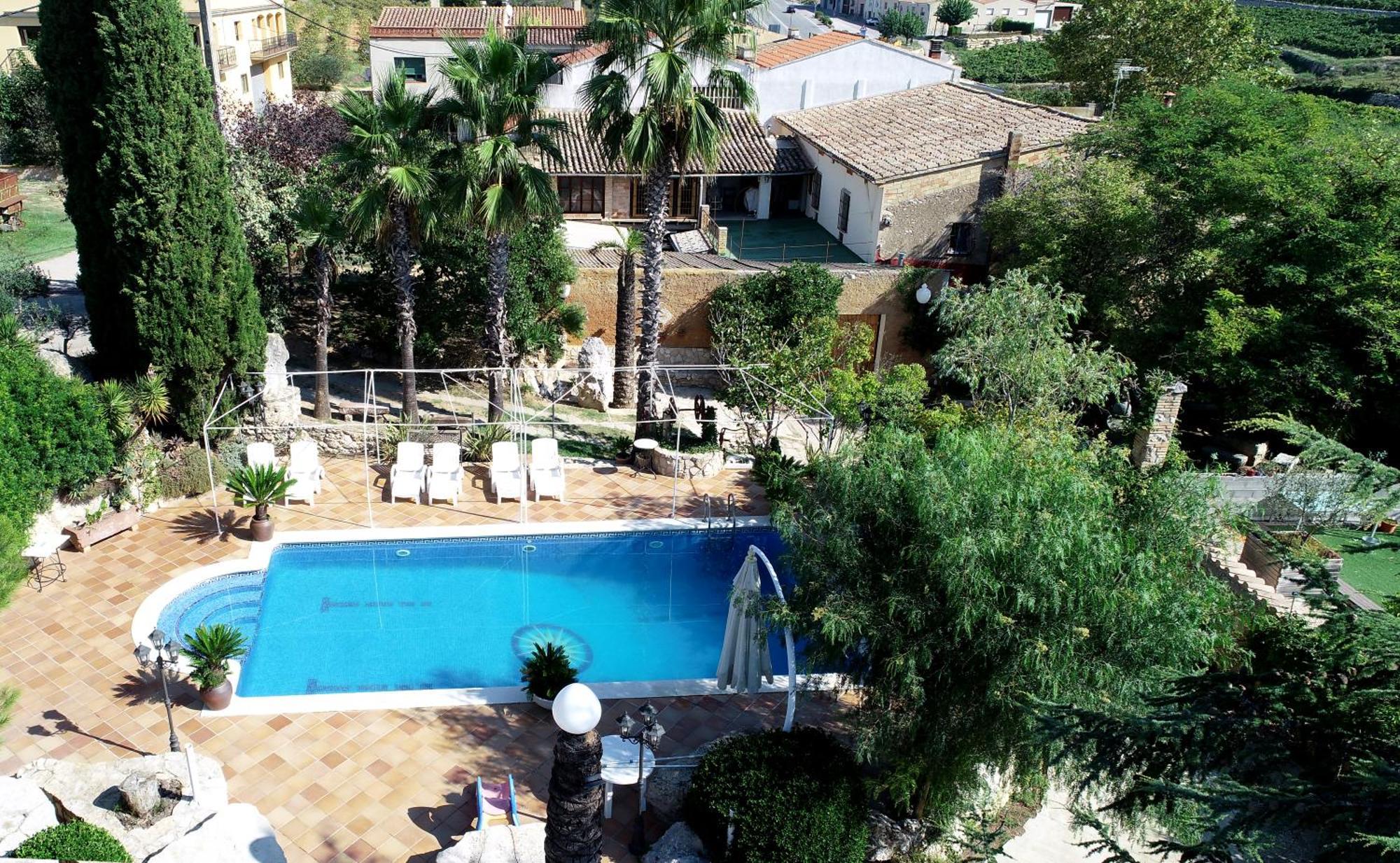 Hotel El Recer Sant Pau d'Ordal Esterno foto
